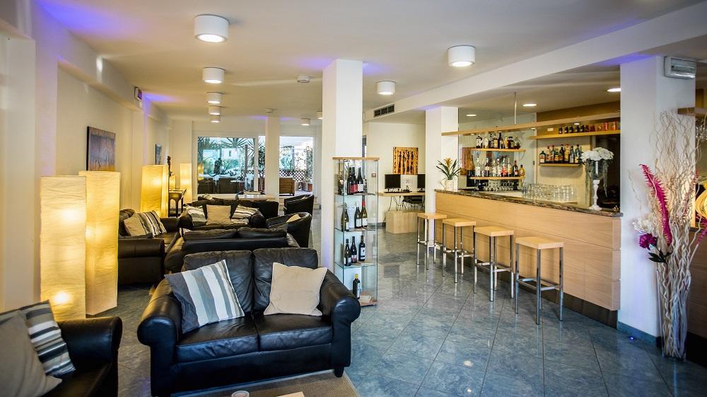 Hotel Giulietta Сенигалия Екстериор снимка